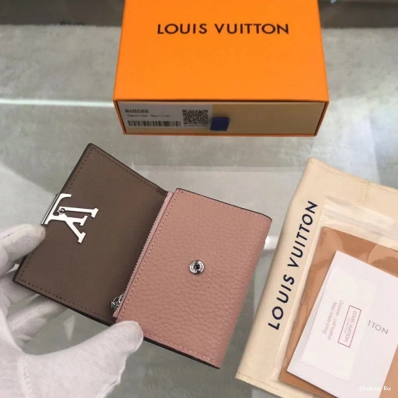 CAPUCINES VUITTON XS WALLET LOUIS 0710